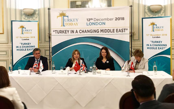 Londra'da dikkat çeken Türkiye paneli