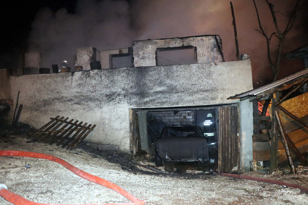 Düzce'de çıkan yangında 3 çocuk hayatını kaybetti