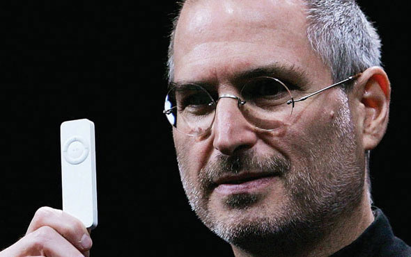 Steve Jobs'ın kartviziti rekor fiyata satıldı