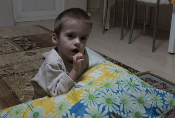Bu sesi duyun 6 yaşındaki Mehmet yardım bekliyor