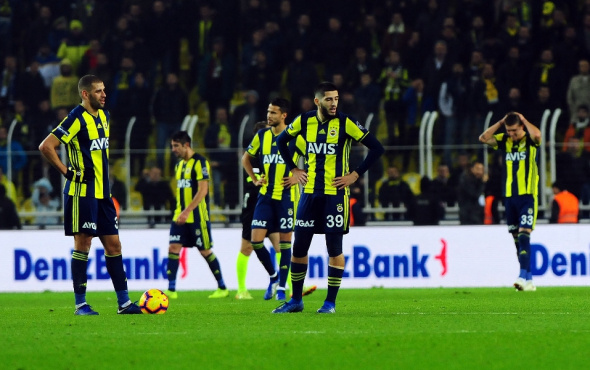 Erzurum 1 puan aldı: Fenerbahçe küme düşme hattında kaldı!