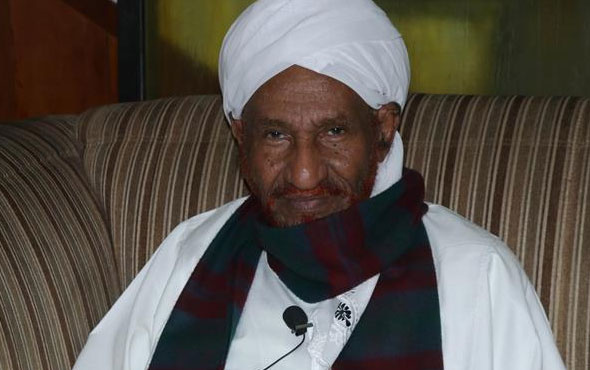 Sudanlı muhalif lider 10 ay sonra ülkesine döndü