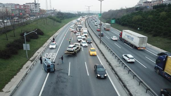 TEM'de makas terörü: Trafik kilitlendi!