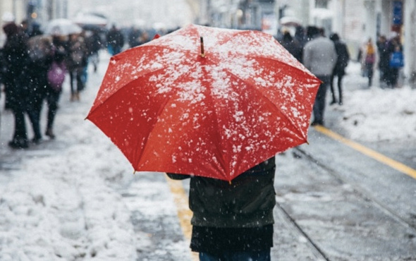 Bursa valiliği yarın okulları tatil etti mi kar yağışı bastırdı