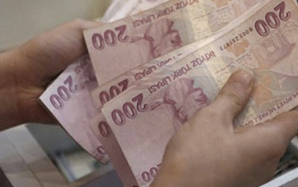 Emekli maaş zammı ek ödeme birlikte 2.888 lira mı oldu?