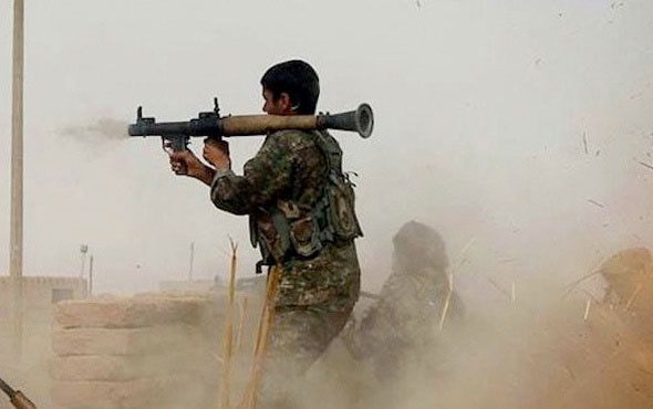 Deyrizor'da terör örgütleri PKK ile DEAŞ çatışıyor