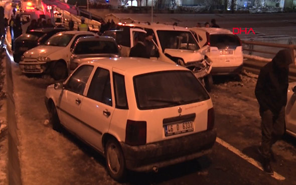 Ankara'da 28 araçlı zincirleme kaza: 7 yaralı