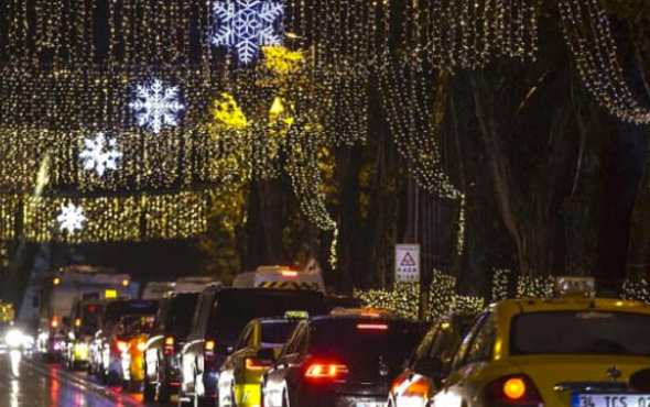 İstanbul'da yeni yılda trafiğe kapatılacak yollar belli oldu