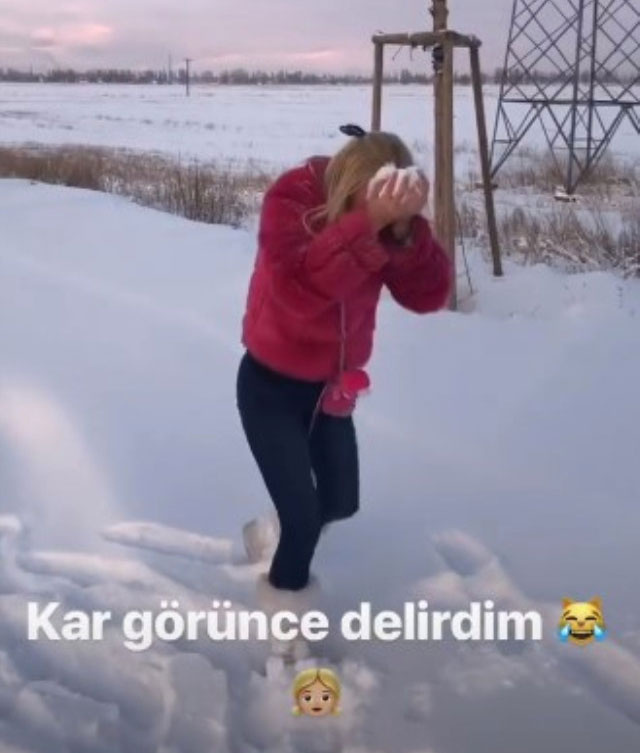 Aleyna Tilki'den bir garip paylaşım: Kar görünce delirdim 
