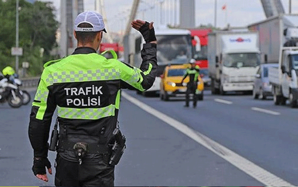 İstanbullular dikkat! Maç nedeniyle trafiğe kapatılacak yollar