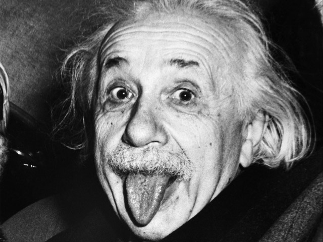 Einstein'ın Tanrı'yı reddettiği mektubu rekor fiyata satıldı