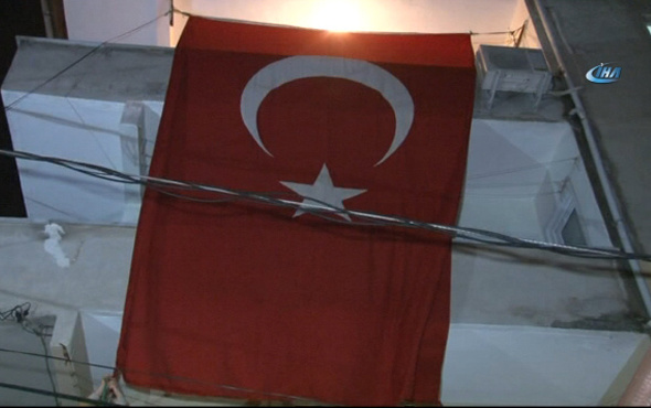 Afrin şehidinin acı haberi İstanbul'daki baba evine ulaştı