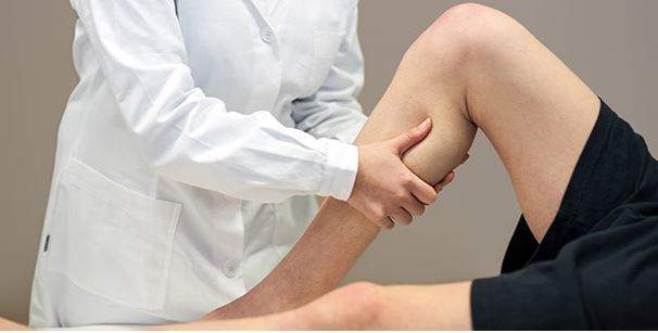 Bacaklarda şişme neden olur, neyin belirtisi ve tedavisi ne? 