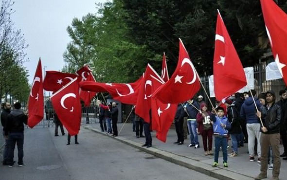 Türkler nöbet tutunca teröristler yaklaşamadı