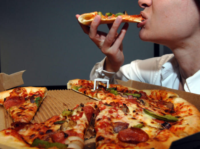 Sabahları pizza  yemek daha sağlıklı!