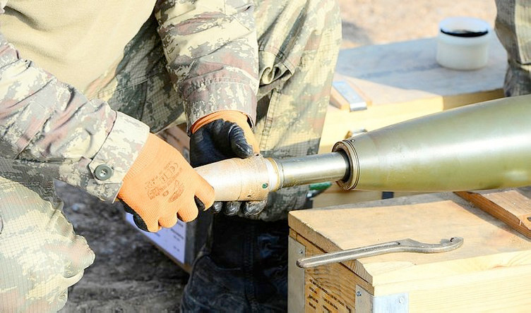 Afrin'de YPG'yi titreten silah 80 saniyede 40 roket