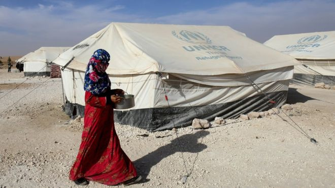 Suriyeli kadınlar 'insani yardım karşılığı cinsel ilişkiye zorlandı'