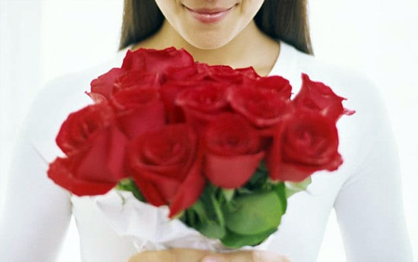 Siz siz olun sakın unutmayın 14 Şubat sevgililer gününde kadınlara ne alınır