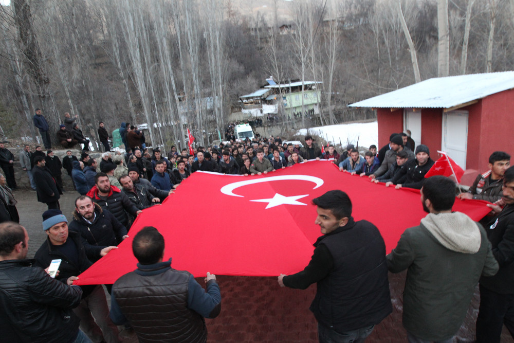 Şehit Teğmen Aktepe son yolculuğuna uğurlandı