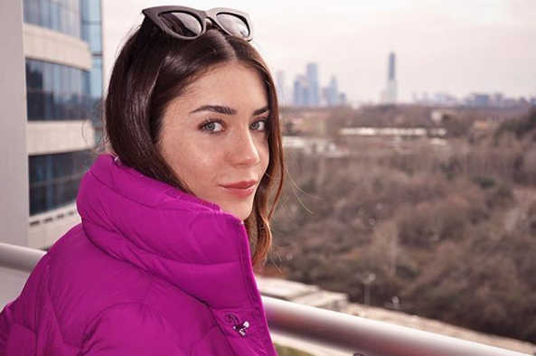 'Hayırlı evlat' Fulya Zenginer annesi için bakın ne yaptı