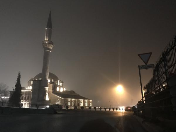 İstanbul Boğazı trafiğe kapatıldı! Muhteşem manzaralar...