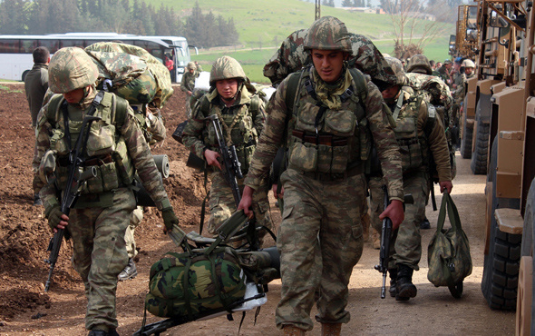 400 asker Afrin’e doğru yola çıktı