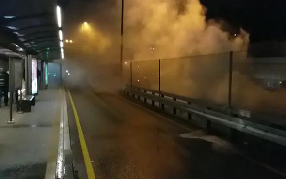 İstanbul trafiğini kilitleyen yangın!