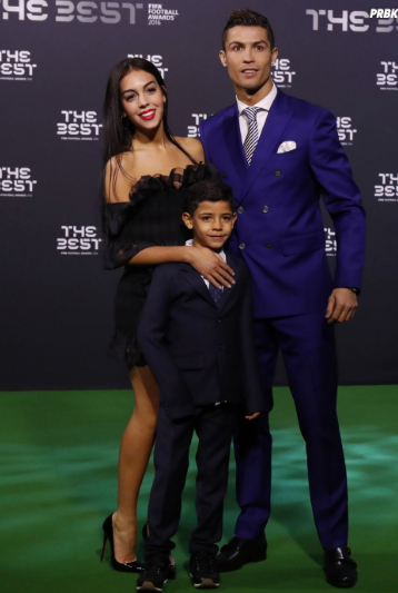 Bumbum güzeli Erika Canela'dan Ronaldo'ya şok suçlama