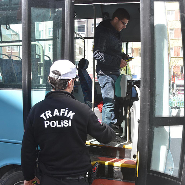 6 gün önce alkollü yakalanan otobüs şoförü kazada öldü!