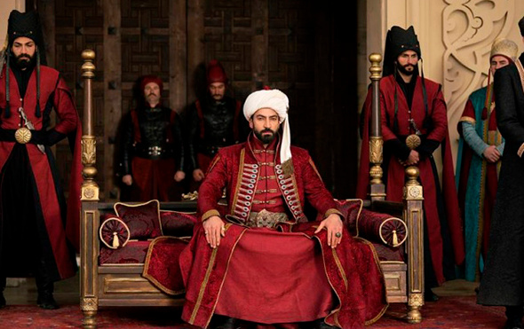 Mehmed Bir Cihan Fatihi dizisinde 'pes' dedirten hata!