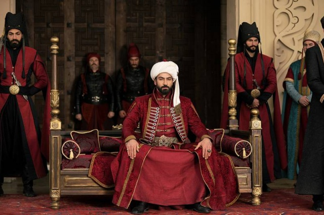 Mehmed Bir Cihan Fatihi dizisinde 'pes' dedirten hata!