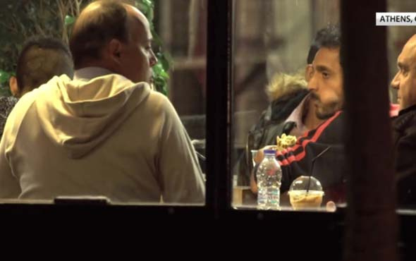 Dehşete düşüren görüntüler! Suriyeli gencin, Avrupalı yaşlı erkeklerle ilişki pazarlığı kamerada