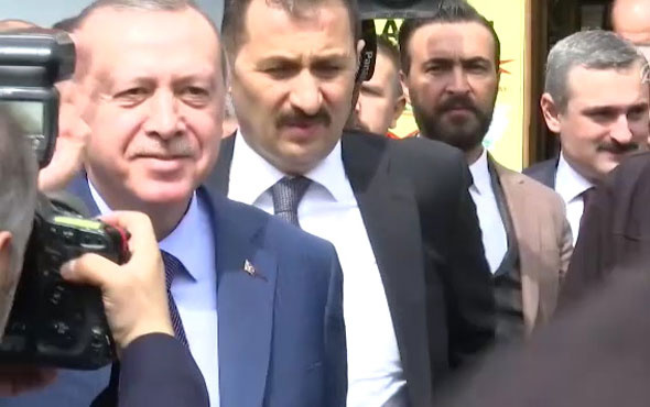 Erdoğan, 'Tarihi Halkın Köftecisi'nde yemek yedi