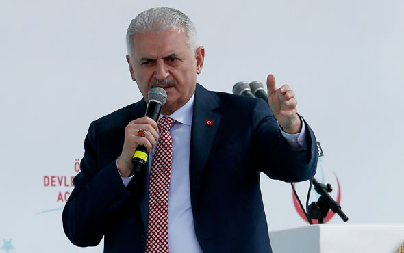 Yıldırım'dan Macron'a YPG tepkisi