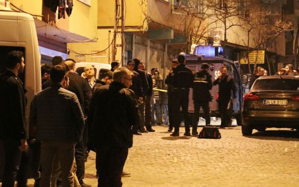 İstanbul'da kahvehaneye silahlı saldırı!