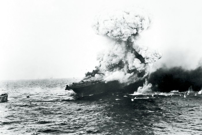 Japonya'nın batırdığı ABD uçak gemisinin enkazı bulundu