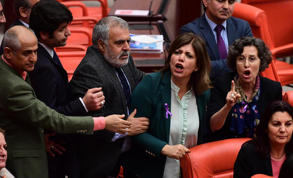Meclis’te Afrin kavgası çıktı