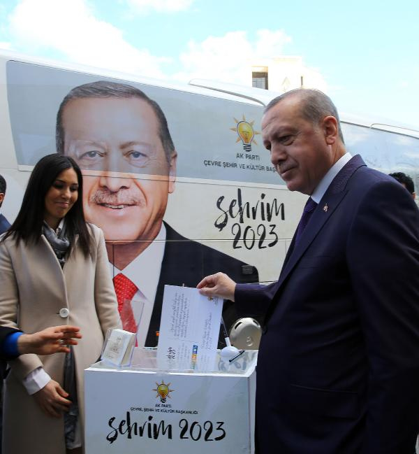Erdoğan "Şehrim 2023" projesine start verdi direksiyonun başına geçti