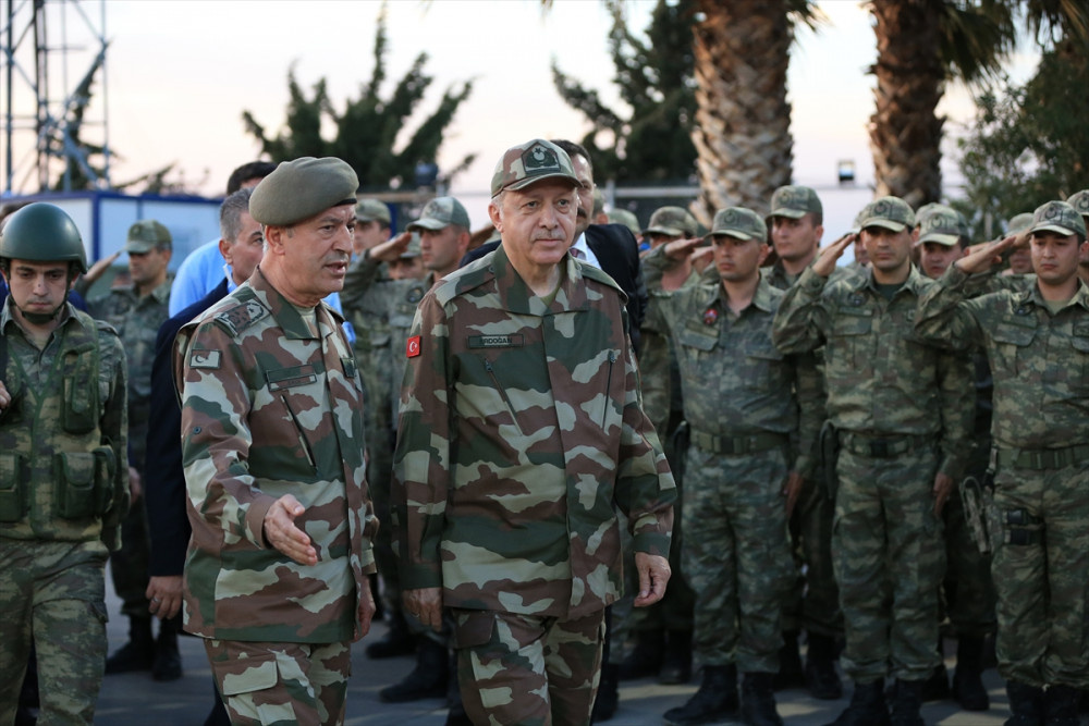 Erdoğan ilk kez askeri üniforma giydi! İşte başkomutan Recep Tayyip Erdoğan