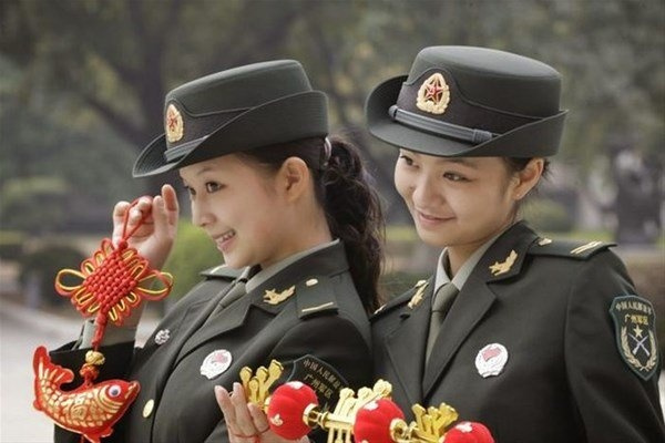 Çinli kadınlar nefes kesti