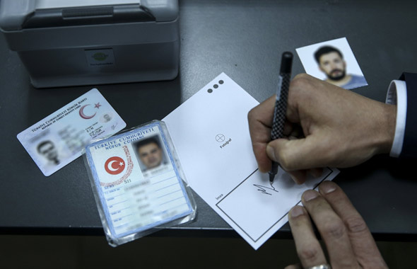 Pasaport ehliyet ve yeni kimlik nereden alınıyor randevu adresi değişti