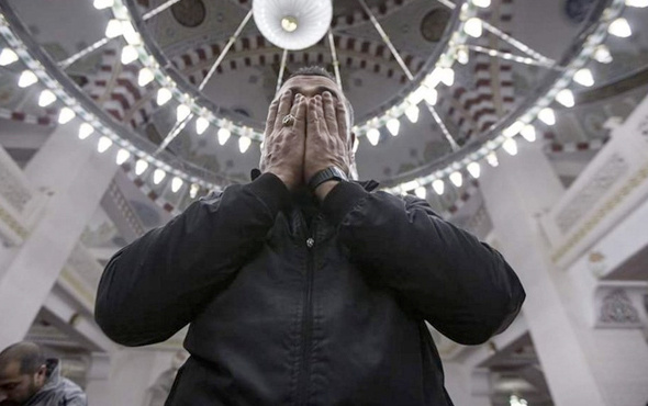 Hastalara okunacak cuma duası-saati ve Türkçe anlamı