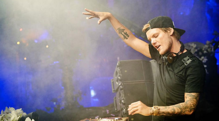 Dünyaca ünlü DJ Avicii hayatını kaybetti