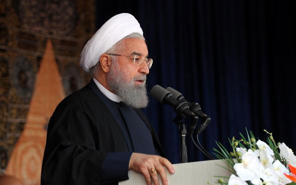 İran lideri Ruhani'den Trump'a sert uyarı!
