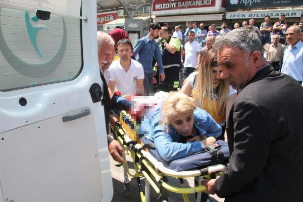 Otobüs durağında kanlar içinde yerde kaldı!