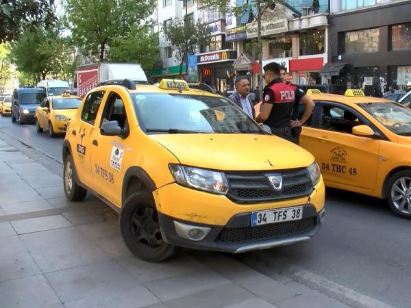 İstanbul'da taksici dehşeti: Karşıya geçen yayayı bıçakladı!