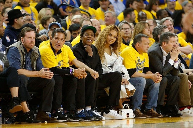 NBA maçını bıraktırlar Bella Hadid'i izlediler kameralar kayıttaydı!