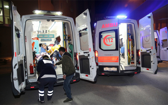 Erzincan'da trafik kazası: 6 yaralı