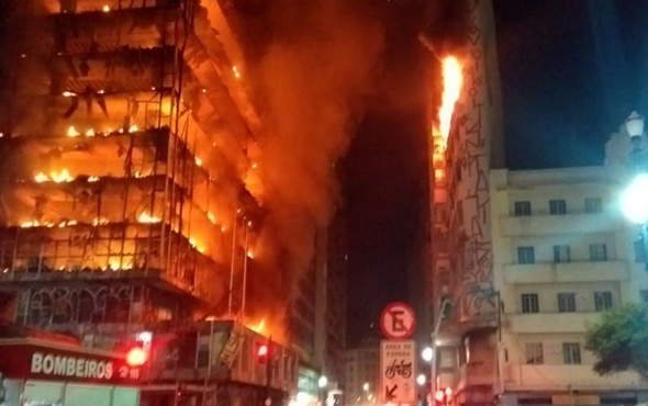 Brezilya'da çıkan yangında 26 katlı bina çöktü