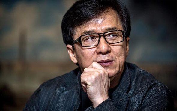 Jackie Chan'n kızı köprü altında yaşıyor!